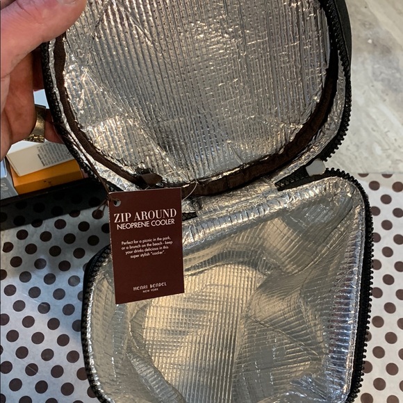 Henri bendel lunch tote. - Picture 3 of 3